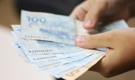 O depósito assegura o compromisso assumido pelo Executivo em pagar o funcionalismo dentro do mês trabalhado - (Foto: Sandro Menezes)