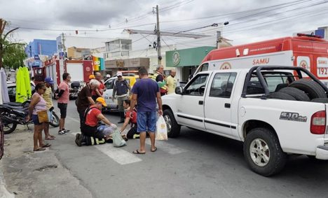 Idosa recebeu atendimento ainda no local do acidente