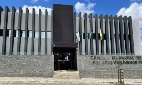 Posse dos eleitos acontece na Câmara Municipal