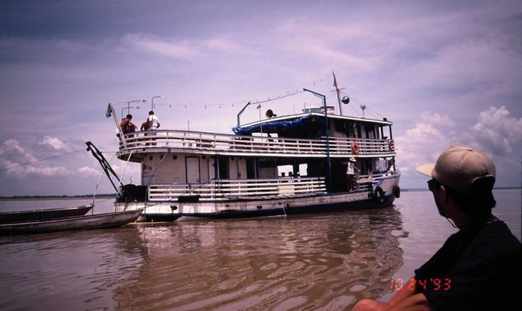 Expedição para pesquisa busca espécies de peixes-elétricos na Amazônia. Foto: Acervo dos Pesquisadores