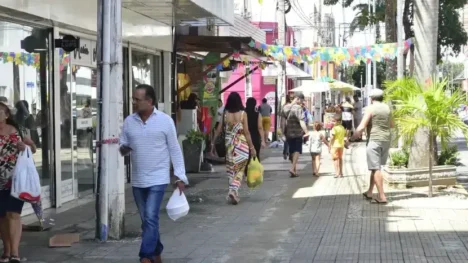 Natal de Luz e Prêmios deve aquecer as vendas e fortalecer o comércio local em Natal - Foto: José Aldenir / Agora RN