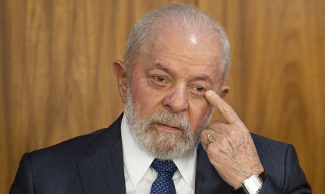 Brasília (DF), 25/10/2023 - O presidente Luiz Inácio Lula da Silva participa de cerimônia de instalação do Conselho da Federação e dá posse aos seus membros, no Palácio do Planalto. Foto: Marcelo Camargo/Agência Brasil