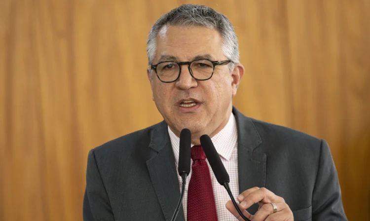 Brasília (DF), 25/10/2023 - O ministro de Relações Institucionais, Alexandre Padilha, durante cerimônia de instalação do Conselho da Federação, no Palácio do Planalto. Foto: Marcelo Camargo/Agência Brasil