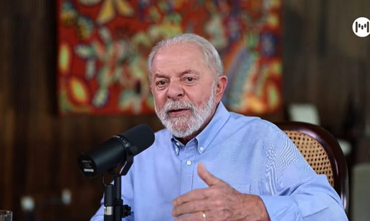 Brasília (DF), 23.01.2024 - Presidente da República, Luiz Inácio Lula da Silva, conversa com o jornalista Mário Kertész no programa Bom Dia, da Rádio Metrópole, da Bahia. Foto: Youtube/Ricardo Stuckert/PR