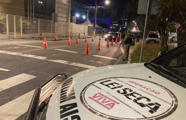 Lei Seca autua 20 pessoas; CPRE realizou detenção por porte de maconha. Foto: Reprodução/PMRN