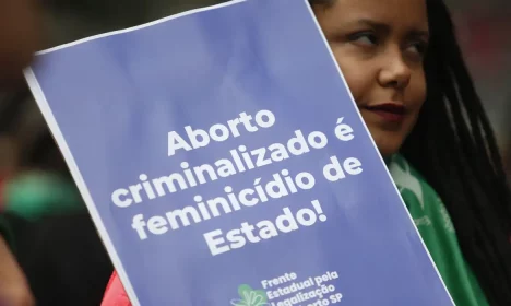 São Paulo (SP), 28/09/2024 - Entidades fazem manifestação pela legalização do aborto  em frente ao MASP. Foto: Paulo Pinto/Agência Brasil