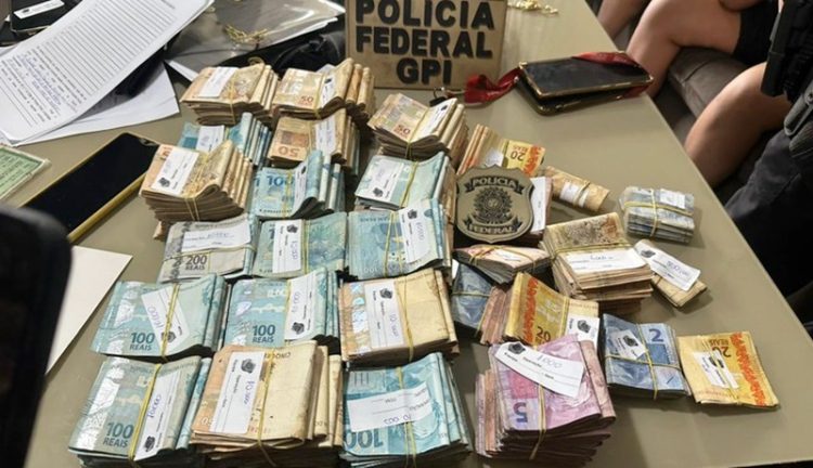 Dinheiro apreendido na Operação Cash Foto Divulgação FICCO RN