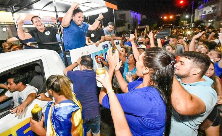 Dr.Tadeu ao lado de Ezequiel Ferreira