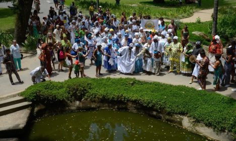 Rio de Janeiro (RJ) 20/01/2024 – Festival Àgbàdo celebra o milho sagrado de Oxóssi para promoção da liberdade religiosa no feriado de São Sebastião, nos jardins do Museu da República. Foto: Fernando Frazão/Agência Brasil