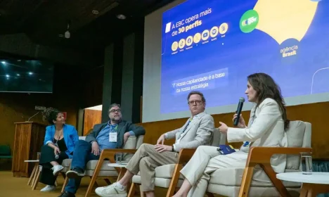 EBC faz palestra sobre comunicação integrada para profissionais do governo federal