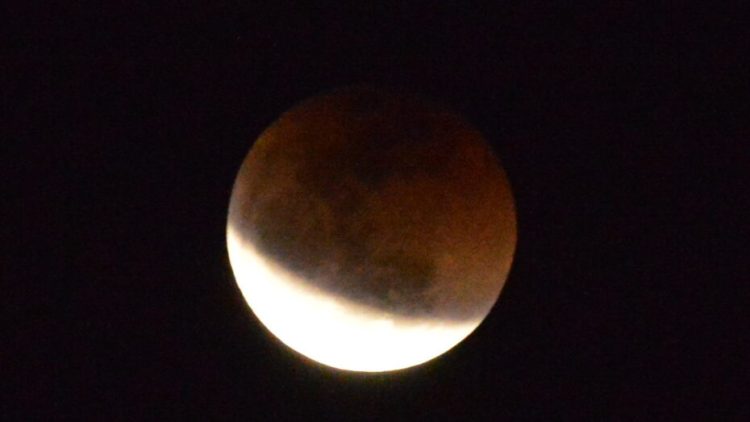 Eclipse poderá ser visto em Natal. Foto: José Aldenir/ AGORA RN