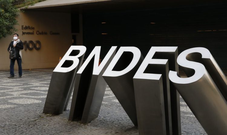 Edifício sede do BNDES, Banco Nacional de Desenvolvimento Econômico e Social, no Centro do Rio.