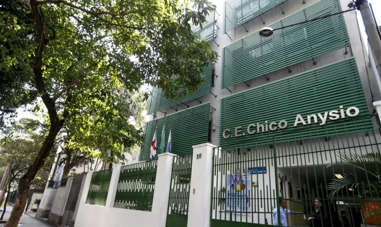 Rio de Janeiro -  Colégio Estadual Chico Anysio, no Andaraí, mantém convênio com o Instituto Ayrton Senna para desenvolver atividades de empreendedorismo