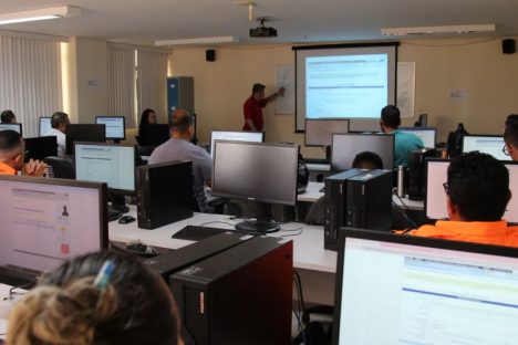 ESCOLA DE GOVERNO HOJE AAA