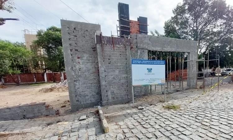 Escola EECCAM é um dos locais de votação que foi mudado - (Foto: Sidney Silva)