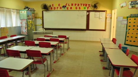 Professores da rede municipal decidem entrar em greve em natal na próxima sexta 10