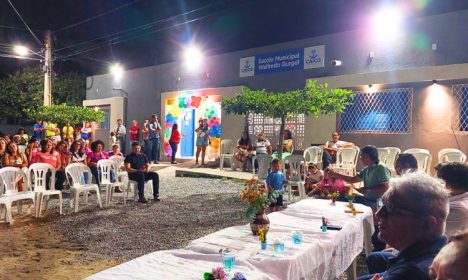 Evento de inauguração da escola