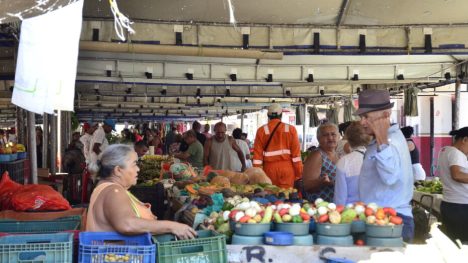 As feiras realizadas nas vésperas dos feriados não serão afetadas e funcionarão normalmente no horário das 5 às 13h / Foto: José Aldenir - Agora RN