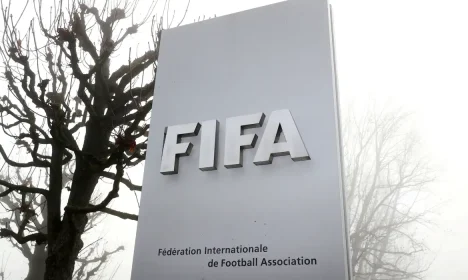 Logo da Fifa na sede da entidade em Zurique
18/11/2020 REUTERS/Arnd Wiegmann