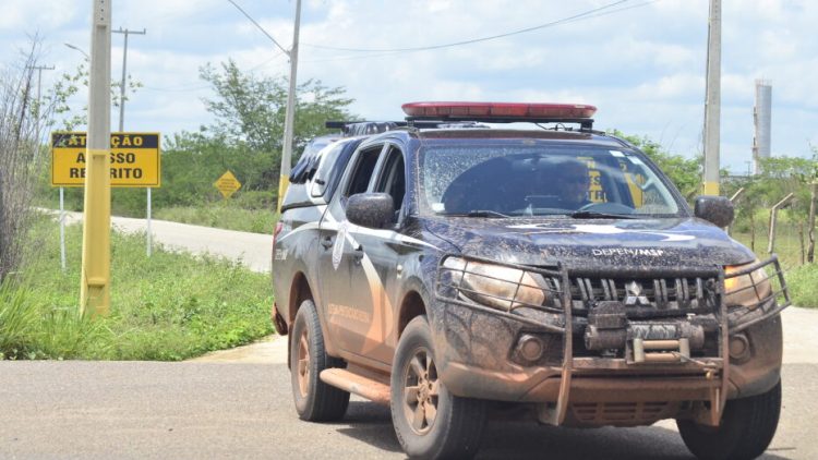 Polícia Penal Federal à procura de fugitivos em Mossoró / Foto: José Aldenir - Agora RN