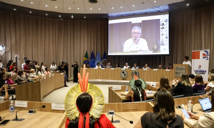 forum-saude-mulheres-mc_abr_28102025-4 Brasília (DF), 28/10/2025 - Lançamento do Fórum de Mulheres na Saúde, espaço permanente para debater e fortalecer políticas públicas de saúde para as mulheres. Foto: Marcelo Camargo/Agência Brasil