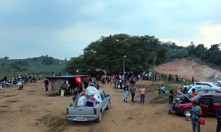 Ocupação de mil famílias do MST sofre bloqueio da polícia e ameaças de fazendeiros no Pará. Foto: Assessoria MST-PA