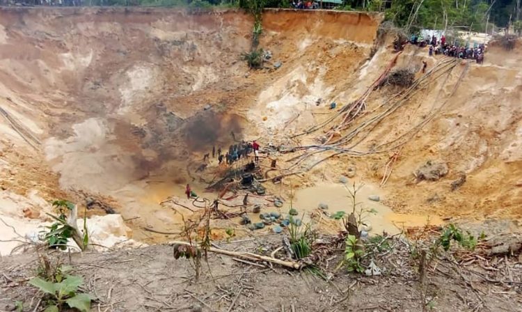 Venezuela - Desabamento de mina na Venezuela deixa 5 mortos e 3 feridos, que são brasileiros. Foto: Instagram/@SSC_BOLIVAR