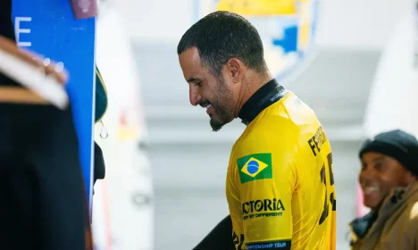Austrália, 03/05/2025 - Italo Ferreira na etapa de Gold Coast, na Austrália, a sexta na temporada da WSL - Liga Mundial de Surfe. Foto: WSL Brasil/Divulgação