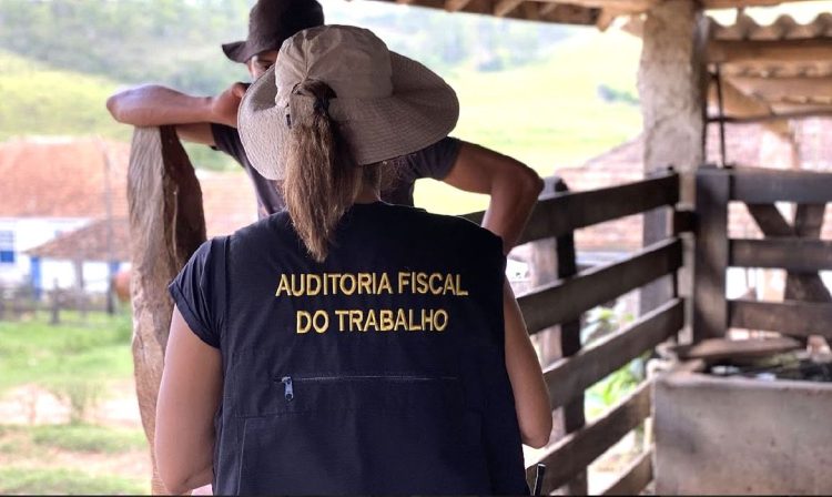 Bom Jardim de MInas (MG) 05.03.2023 - Operação resgata três trabalhadores em condições análogas à escravidãono Sítio Serra Verde, em Bom Jardim de Minas (MG). Foto: Minstério do Trabalho/Divulgação