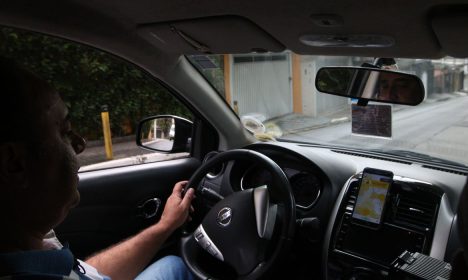 São Paulo (SP), 28/04/2023 - O motorista de aplicativo Jonas Ferreira fala sobre os prós e contras do trabalho autônomo. Foto: Rovena Rosa/Agência Brasil