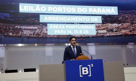 São Paulo (SP), 30/04/2025 - O ministro dos Portos e Aeroportos, Silvio Costa Pereira, participa dos Leilões portuários 2025 na B3. Foto: Paulo Pinto/Agência Brasil