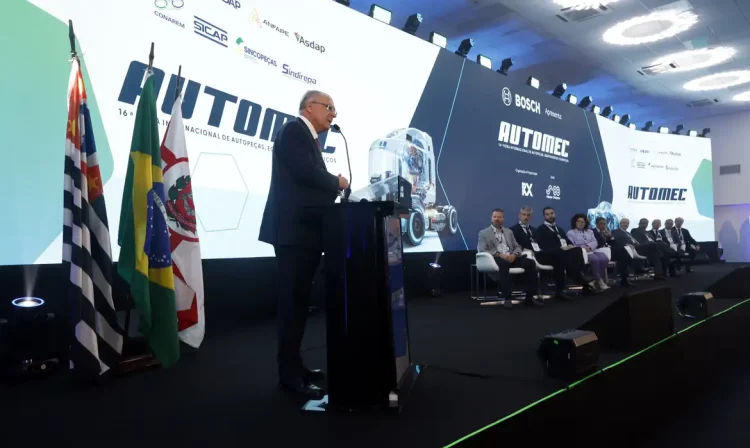 São Paulo (SP), 22/04/2025 - Vice-Presidente da República, Geraldo Alckmin, participa da abertura da AUTOMATEC - Feira Internacional de Autopeças, equipamentos e Serviços, na São Paulo Expo. Foto: Paulo Pinto/Agência Brasil