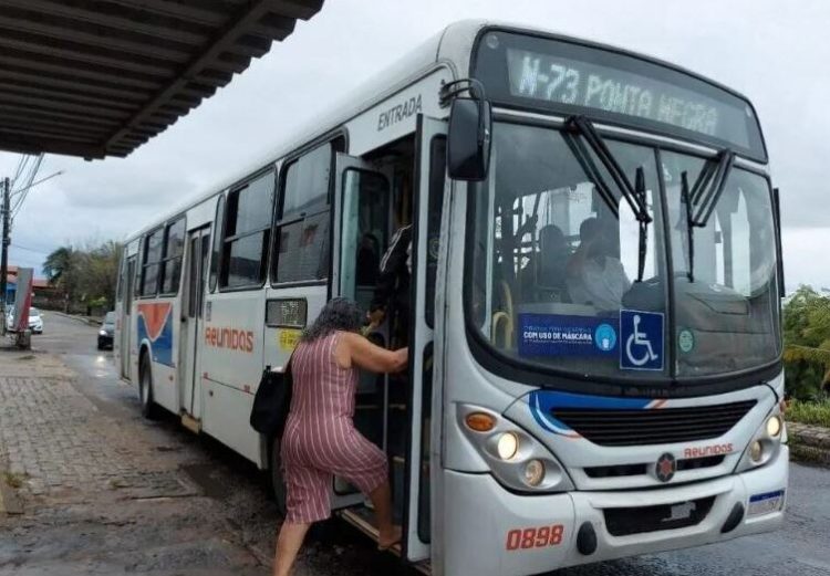 Prefeito de Natal anuncia o retorno de quatro linhas Corujões