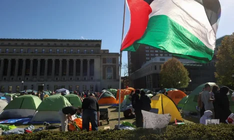 Protesto pró-Palestina na Universidade de Columbia, nos EUA
25/04/2024
REUTERS/Caitlin Ochs
