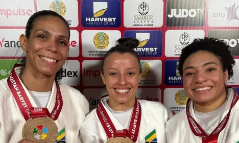 Jéssica  Pereira (52kg)   , Natasha Ferreira (48kg) e Shirlen Nascimento (57kg) faturam bronze no primeiro dia do Grand Slam de Astana, última competição antes do Mundial - em 09/05/2025