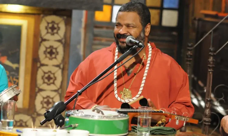 Rio de Janeiro (RJ), 26/09/2025 - No mês em que o cantor, compositor e multi-instrumentista Arlindo Cruz (1958-2025) completaria 67 anos, a Rádio Nacional faz um tributo ao artista durante o Especial de Domingo deste fim de semana. Foto: Ana Paula Migliari/TV Brasil