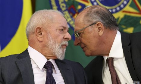 Brasília (DF), 29/05/2024 - O presidente Luiz Inácio Lula da Silva e o vice-presidente Geraldo Alckmin durante anúncio de novas medidas de apoio à população e à reconstrução do Rio Grande do Sul. Foto: Marcelo Camargo/Agência Brasil