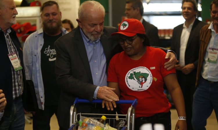 São Paulo (SP), 19.07.2024 - Presidente da República Luiz Inácio Lula da Silva participa do encontro com lideranças e movimentos Sociais, no Armazém do Campo. Foto: Paulo Pinto/Agência Brasil