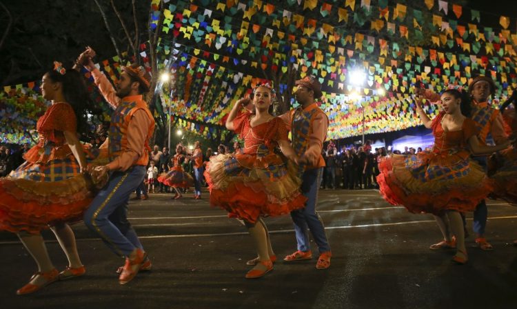 Festa Junina, Quadrilha