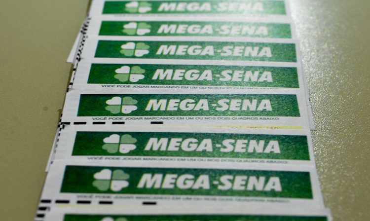 Bilhetes de aposta da mega-sena