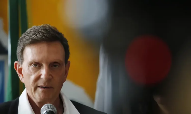 O prefeito do Rio, Marcelo Crivella, fala à  imprensa sobre novos casos e providências em relação ao coronavírus.