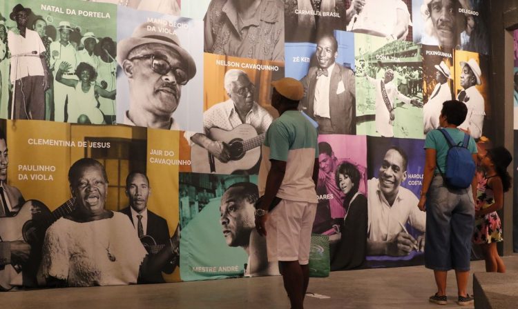 Rio de Janeiro (RJ), 25/07/2023 - Exposição Aos Heróis da Liberdade, em cartaz no Museu do Samba, na Mangueira. Foto: Fernando Frazão/Agência Brasil