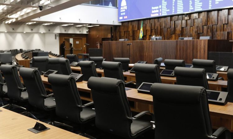 Plenário da nova sede da Assembleia Legislativa do Estado do Rio de Janeiro (Alerj), no Edifício Lúcio Costa, na Rua da Ajuda, centro da cidade.