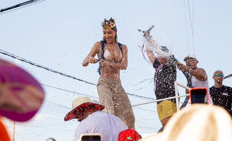 Michele Andrade no Carnaval de Caicó