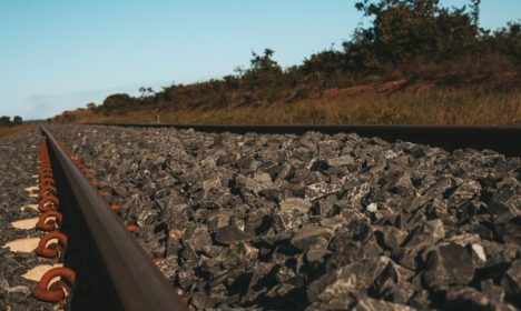 Trecho 1 da Ferrovia de Integração Oeste-Leste (FIOL)