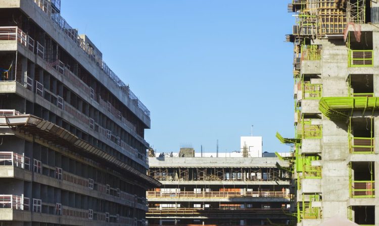 Construção de prédios residenciais e comerciais no Setor Noroeste em Brasília