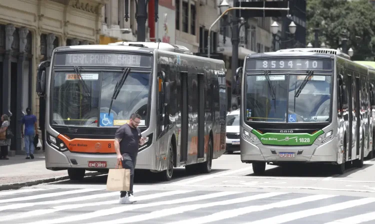 São Paulo (SP), 06/01/2025 - Tarifa dos ônibus em São Paulo sofreu aumento . Foto: Paulo Pinto/Agência Brasil