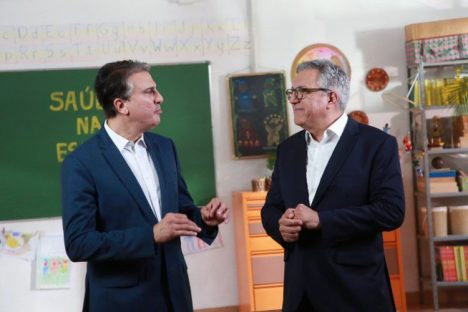 PADILHA VACINAÇÃO 750