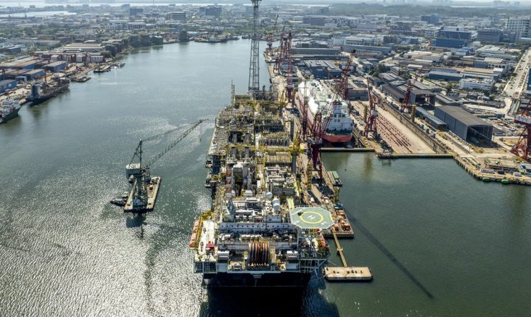 Brasília (DF), 14/07/2025 - Plataforma da Petrobras que reforçará o pré-sal deixa Singapura.
Foto: Petrobras/Divulgação