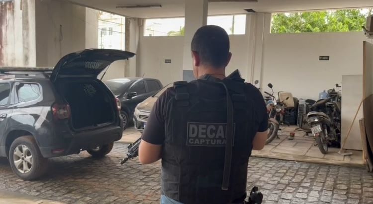POLÍCIA PRENDE EM PARNAMIRIM BLOG